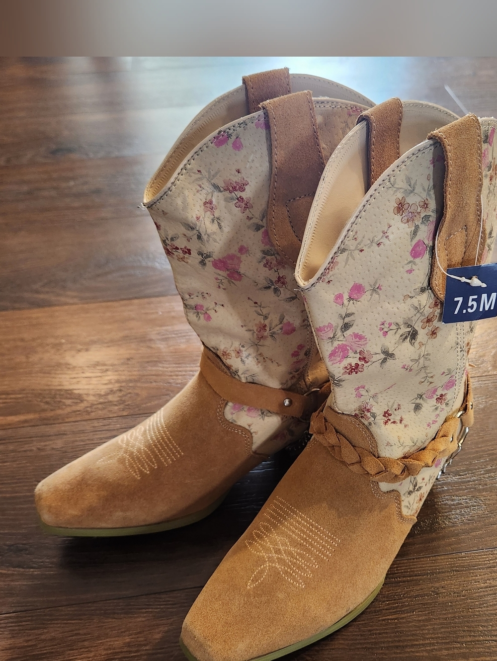 Women’s Floral Santa Fe Boot Co.